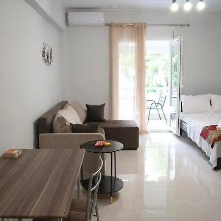 Mina's Spacious : June '23 Renovated Apartamento