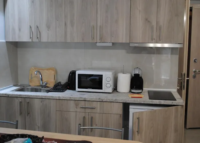 아파트 Mina's Spacious : June '23 Renovated 테살로니키