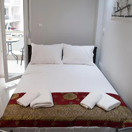 Mina's Spacious : June '23 Renovated * Θεσσαλονίκη